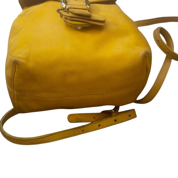 Vintage Coach Rare Soho Bantam Leather Backpack Banana Yellow One Size - Picture 5 of 11